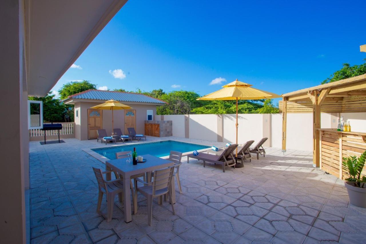 Lovely Caribbean Family Villa With Private Pool ウィレムスタッド エクステリア 写真