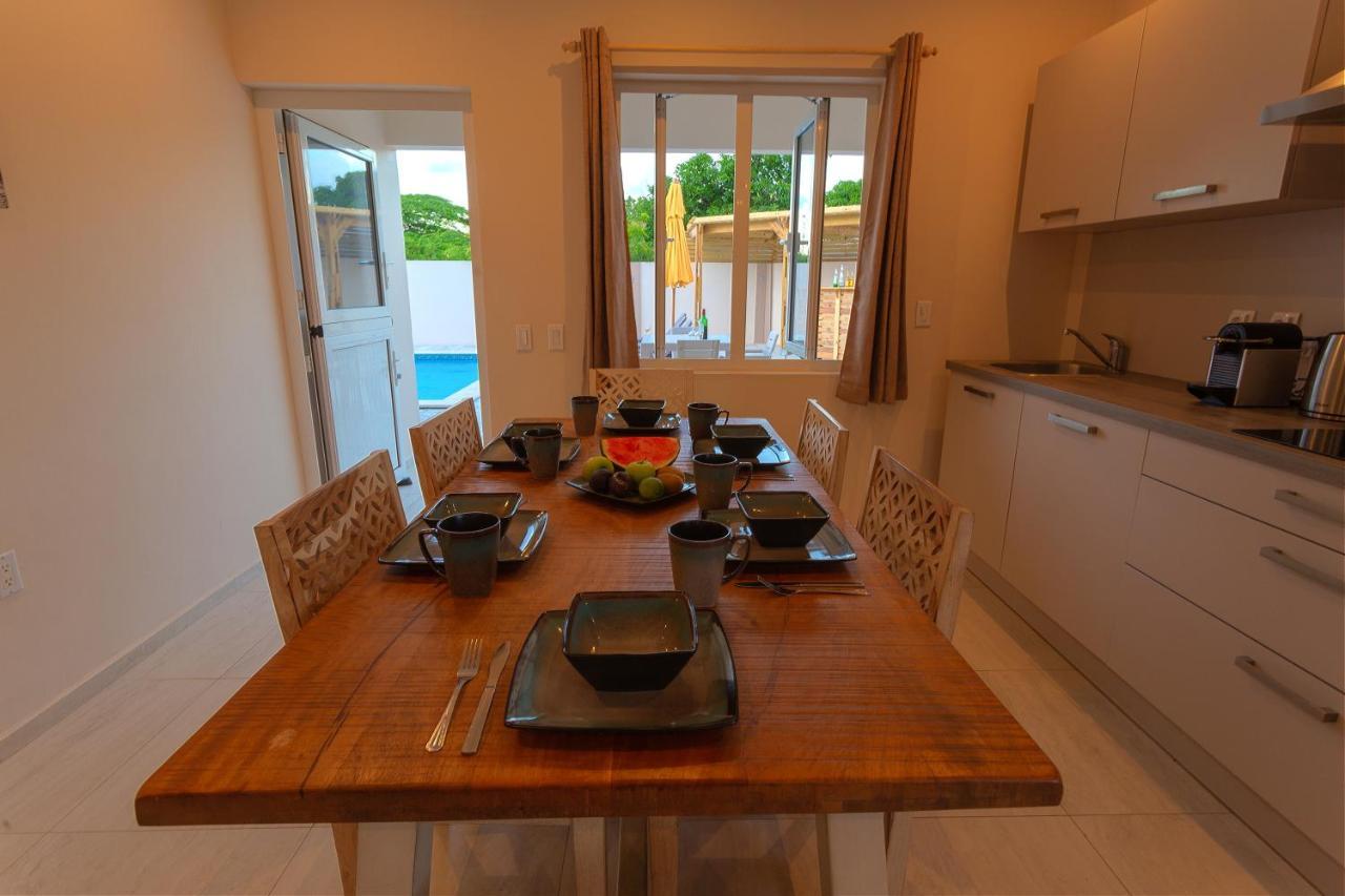 Lovely Caribbean Family Villa With Private Pool ウィレムスタッド エクステリア 写真