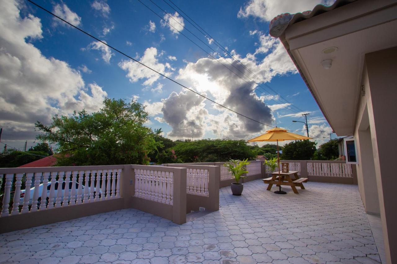 Lovely Caribbean Family Villa With Private Pool ウィレムスタッド エクステリア 写真