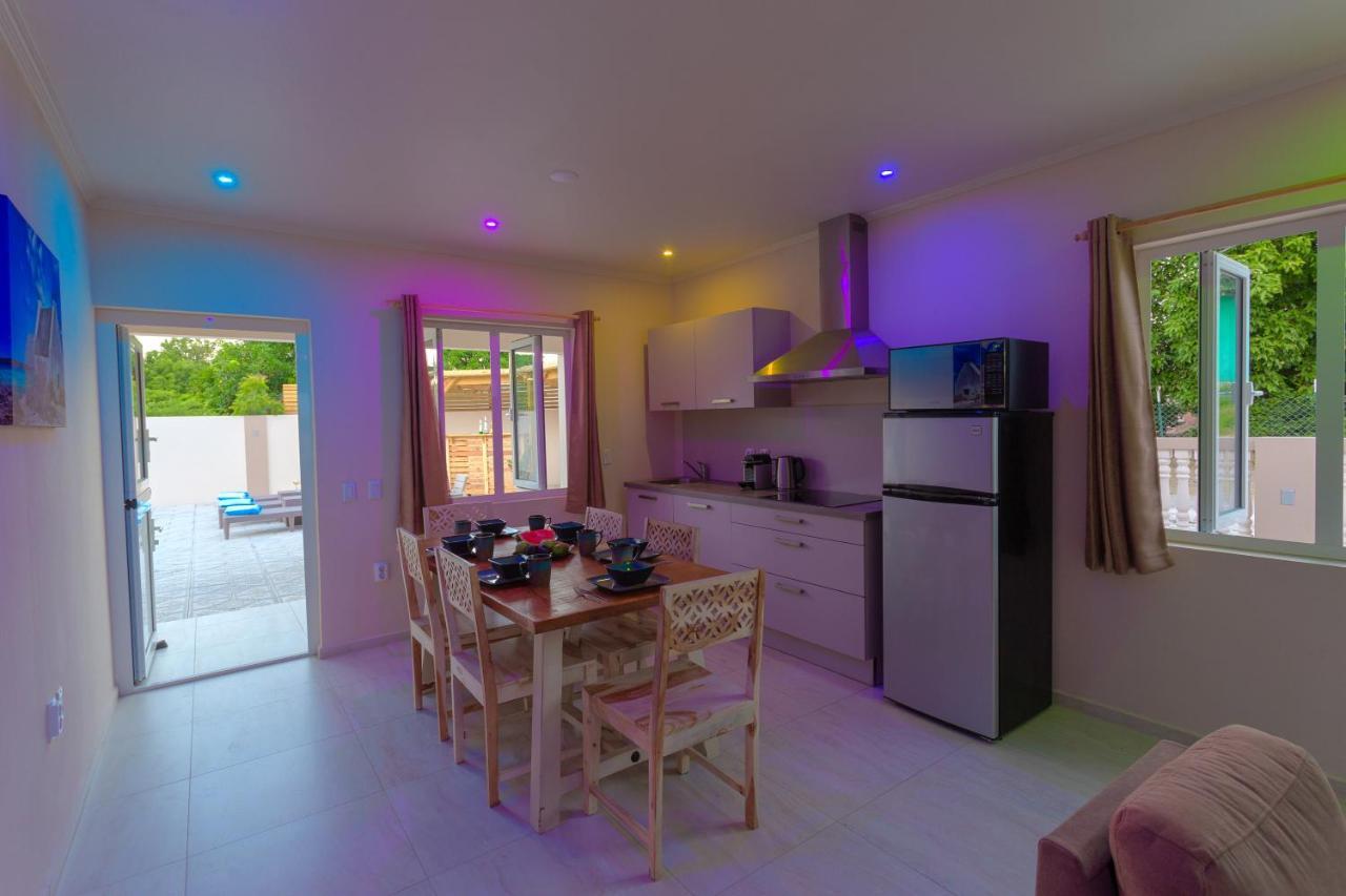Lovely Caribbean Family Villa With Private Pool ウィレムスタッド エクステリア 写真