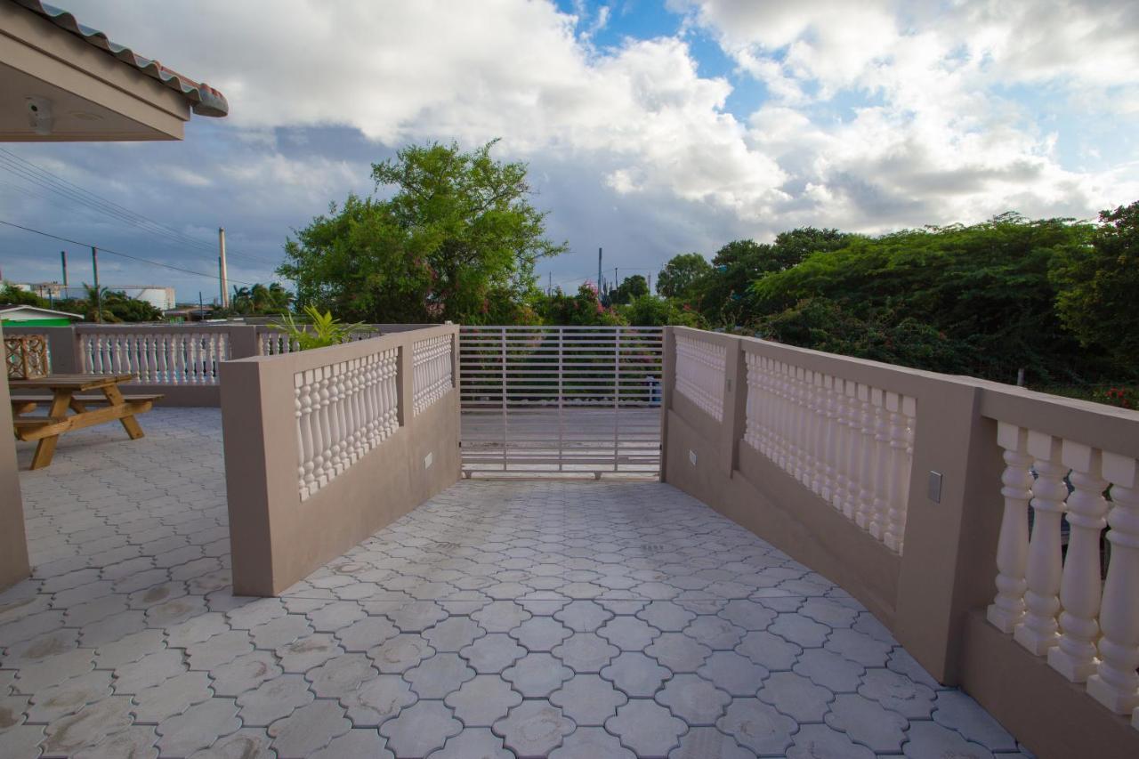 Lovely Caribbean Family Villa With Private Pool ウィレムスタッド エクステリア 写真